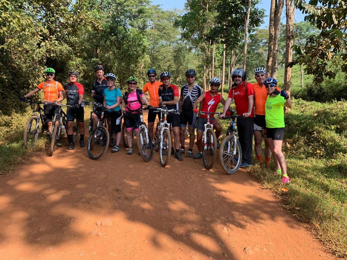 Mwamba Kelele Lodge Fort Portal 外观 照片