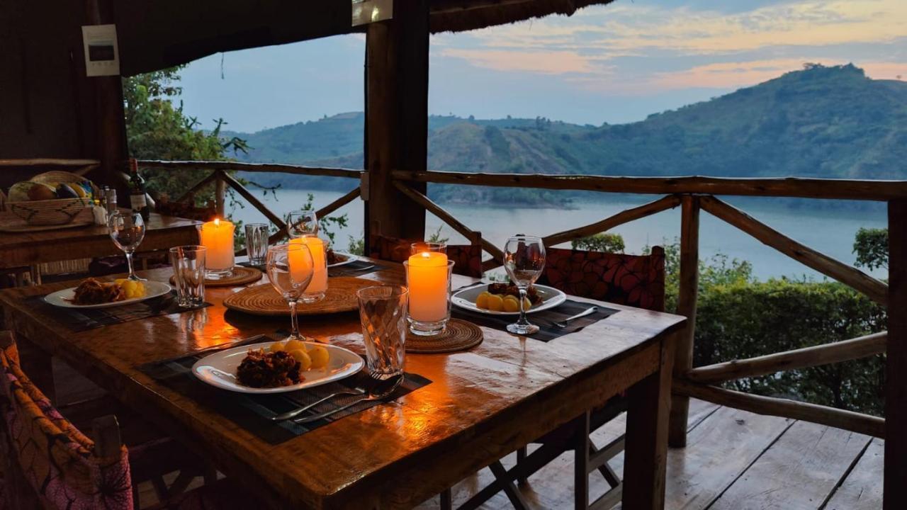 Mwamba Kelele Lodge Fort Portal 外观 照片