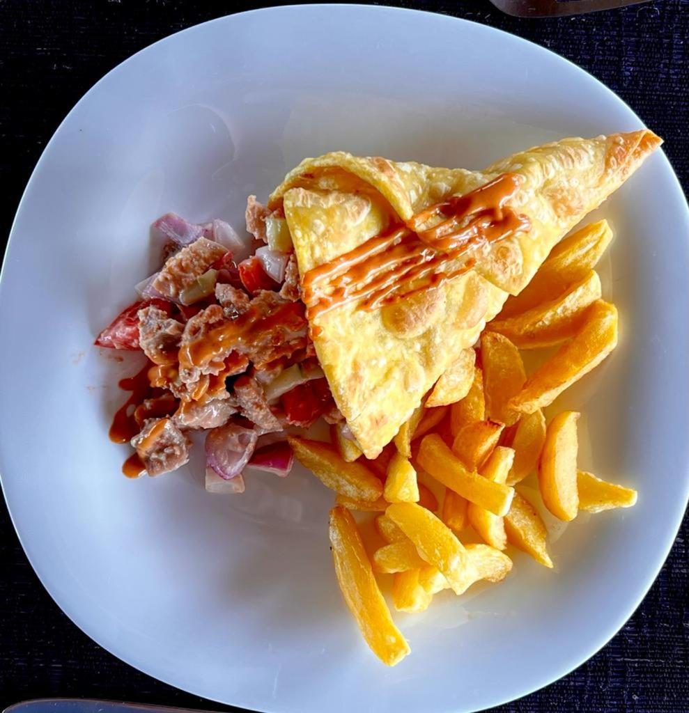 Mwamba Kelele Lodge Fort Portal 外观 照片